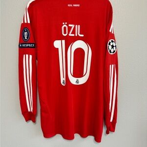 Real Madrid 2011/2012 Ozil UCL third soccer jersey